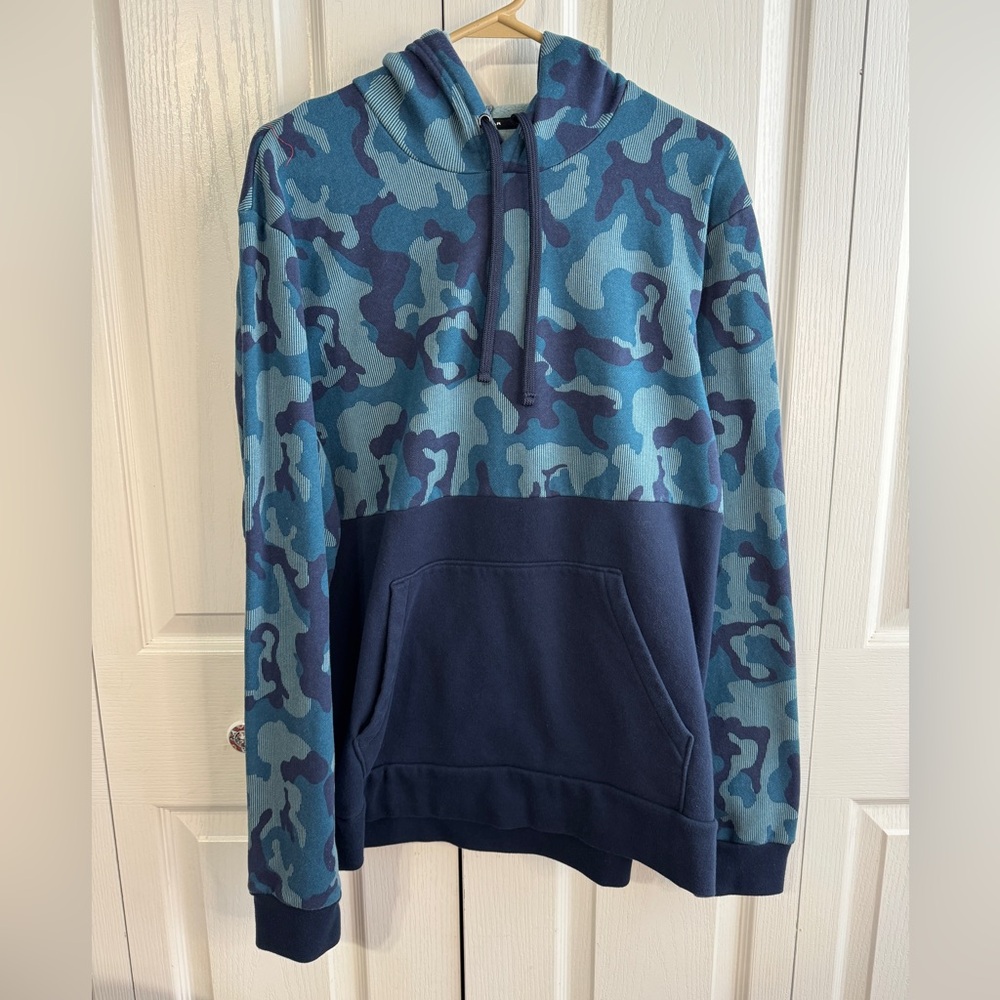 Tek Gear Multi Blue Navy Camo Mens Hoodie Size Large Sporty Travel Comfy School